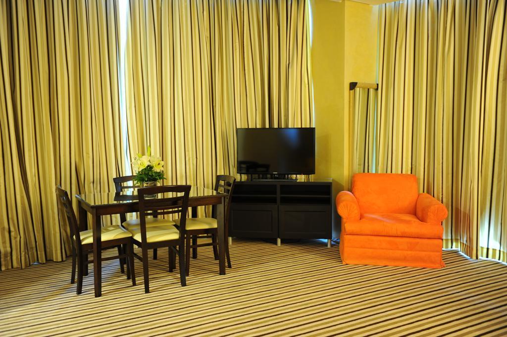Al Bastaki International Hotel Kuwait City Ngoại thất bức ảnh